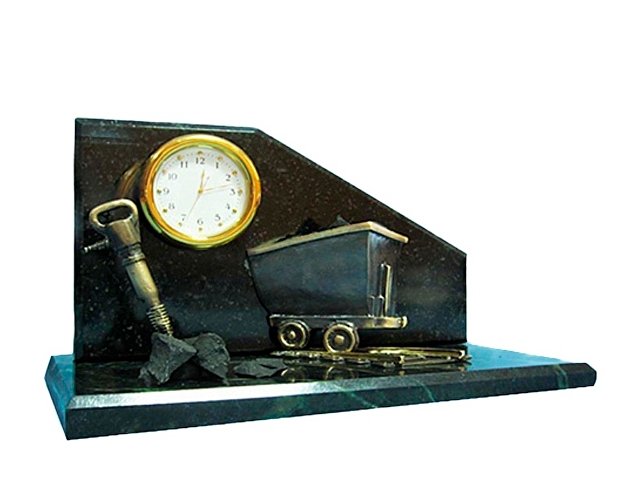 картинка Настольный часы "Угольный натюрморт" от магазина Одежда+