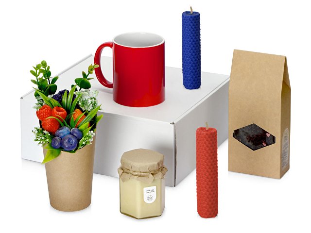 картинка Подарочный набор Ягодный сад с чаем, свечами, кружкой, крем-медом, мылом от магазина Одежда+