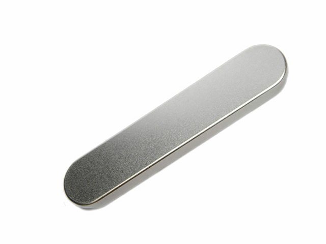 картинка Упаковка G05 в виде пенала для ручки, серебро от магазина Одежда+